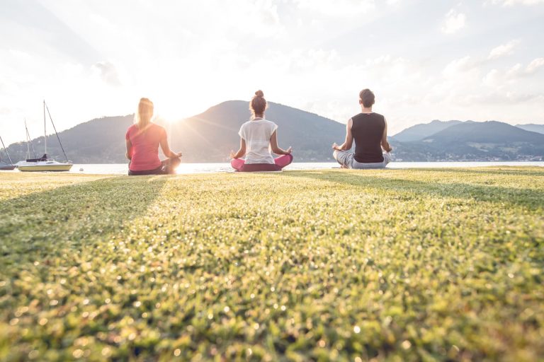 Yoga und Entspannung am See Relais Chalet Wilhelmy